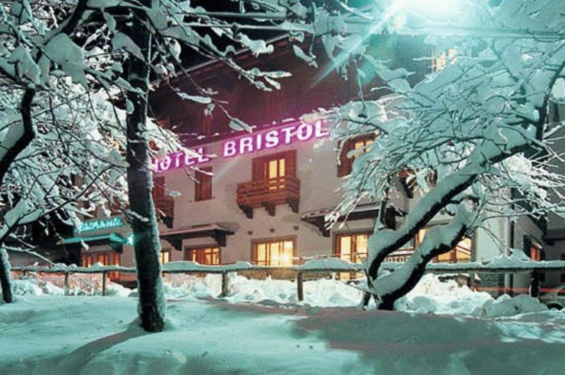 Hotel Bristol Фиумалбо Екстериор снимка